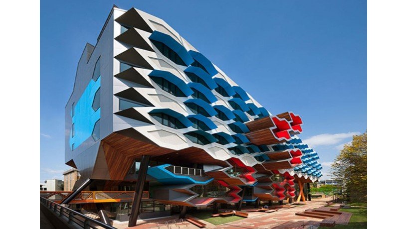 la-trobe-university-big-2