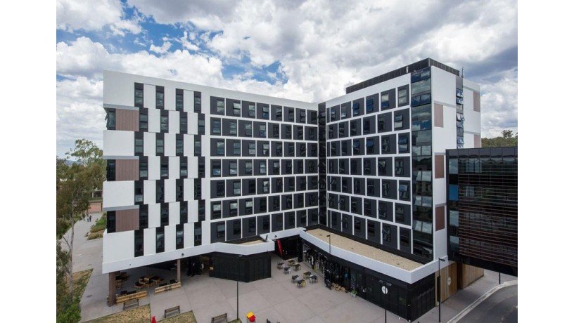 university-of-canberra-canberra-australian-capital-territory-big-0