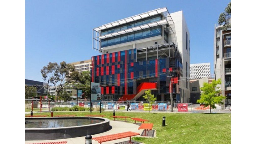 swinburne-university-of-technology-melbourne-victoria-big-0