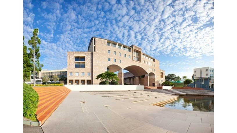 bond-university-gold-coast-queensland-big-1