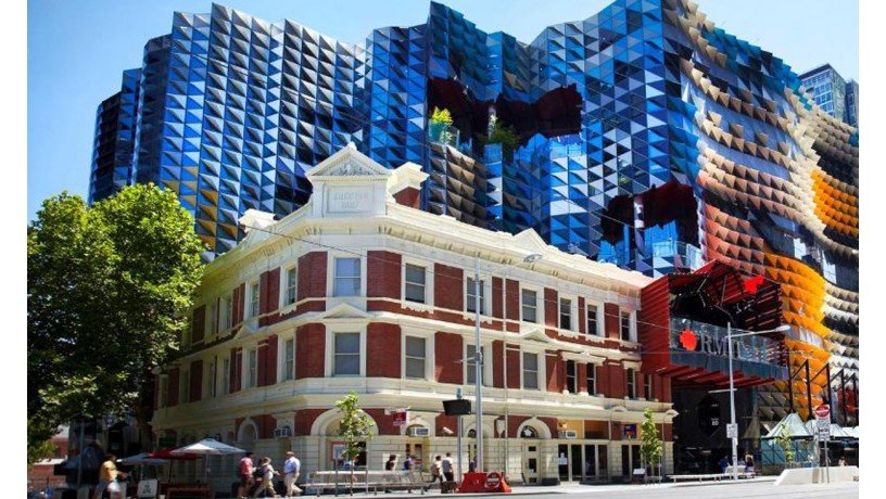 rmit-university-melbourne-victoria-big-0