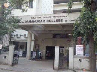 M.L. Dahanukar College of Commerce