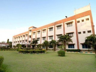 DEVI AHILYA VISHWAVIDYALAYA, INDORE