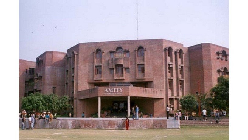 amity-university-big-4