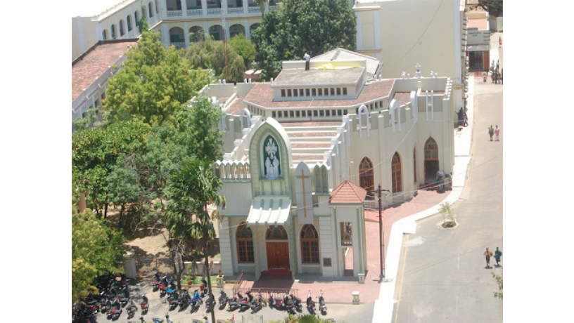 holy-cross-college-autonomous-thiruchirapalli-big-0