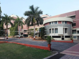 YASHWANTRAO MOHITE COLLEGE, PUNE