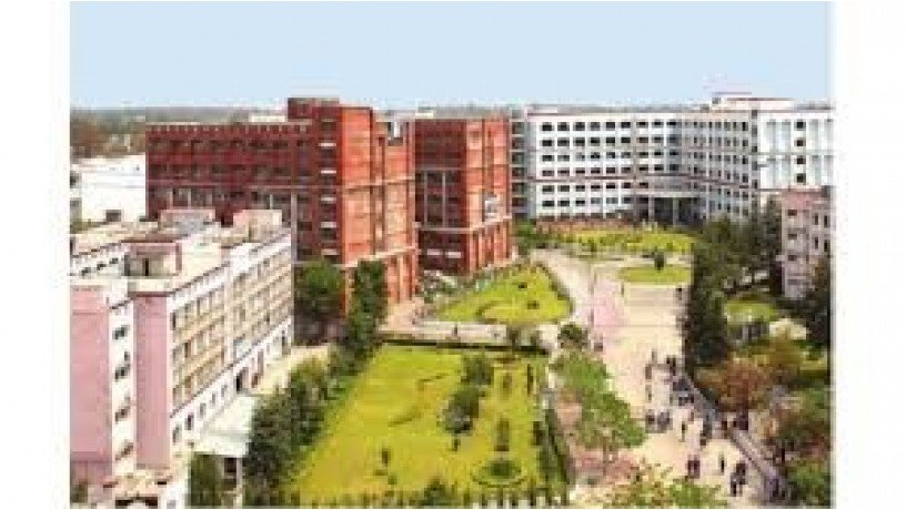 babu-banarasi-das-university-big-1