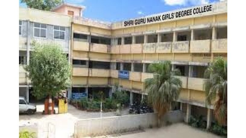 guru-nanak-college-for-girls-big-1