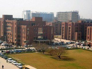 AMITY UNIVERSITY, NOIDA