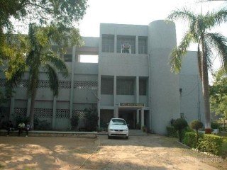 AR COLLEGE OF PHARMACY AND GH PATEL INSTITUTE OF PHARMACY